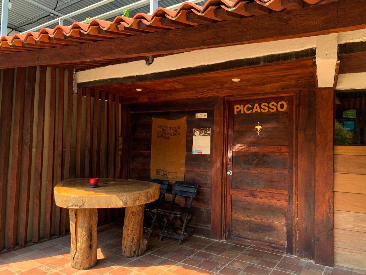 Villa Napoli Santa Ana Exteriér fotografie
